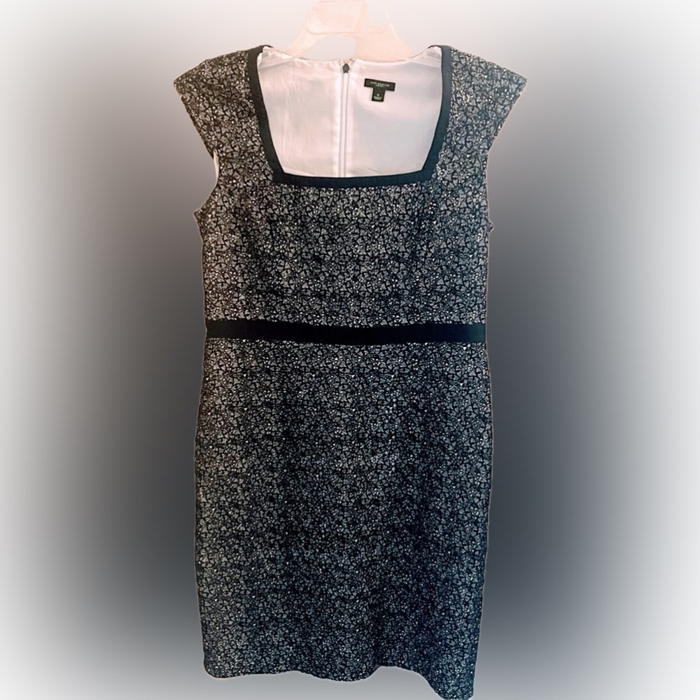 Ann Taylor Navy Blue Lace Sheath Dress Size 8 Sleeveless Lined Work Cocktail